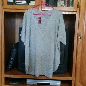 Avenue sparkling top size 18/20.